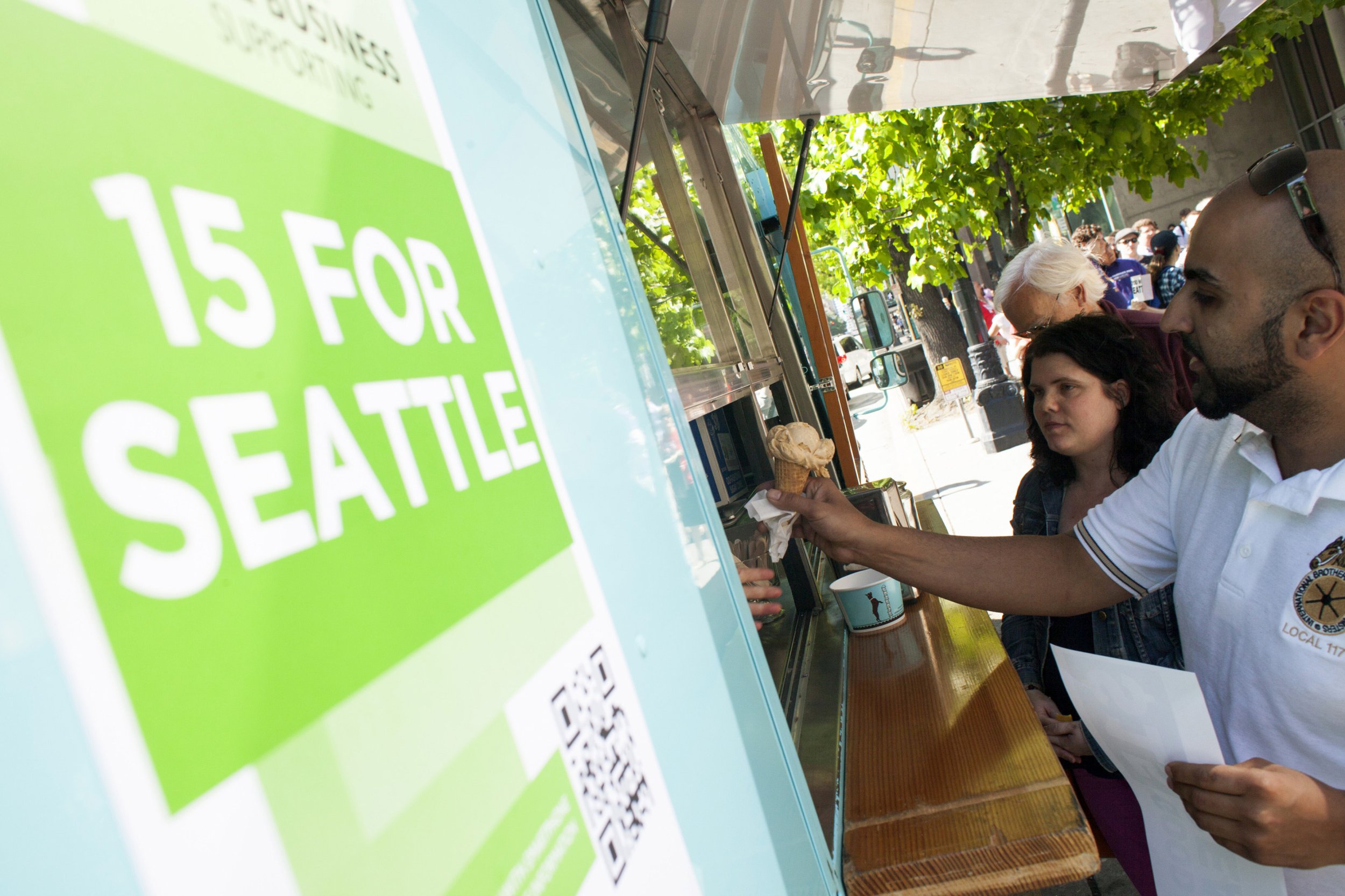 Seattle Council Unanimously Approves 15 Minimum Wage, Highest in US