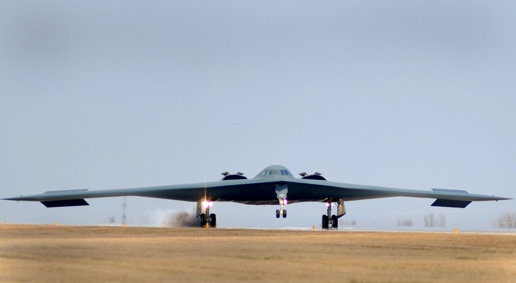 US Air Force Sends B-2 Stealth Bombers To Europe For First Time Amid ...