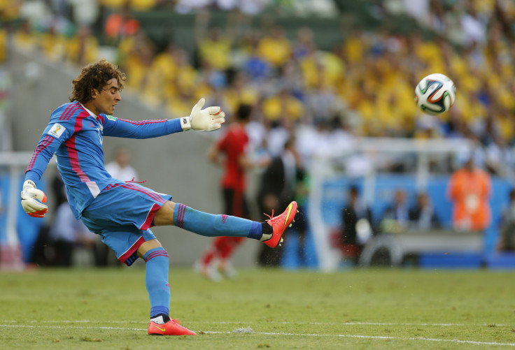 Ochoa_Mexico_goalkeeper