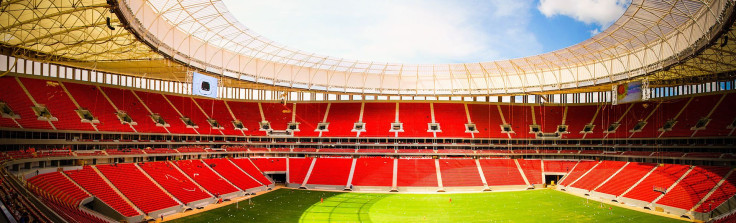 Estádio_Nacional_de_Brasília_(panorâmica)