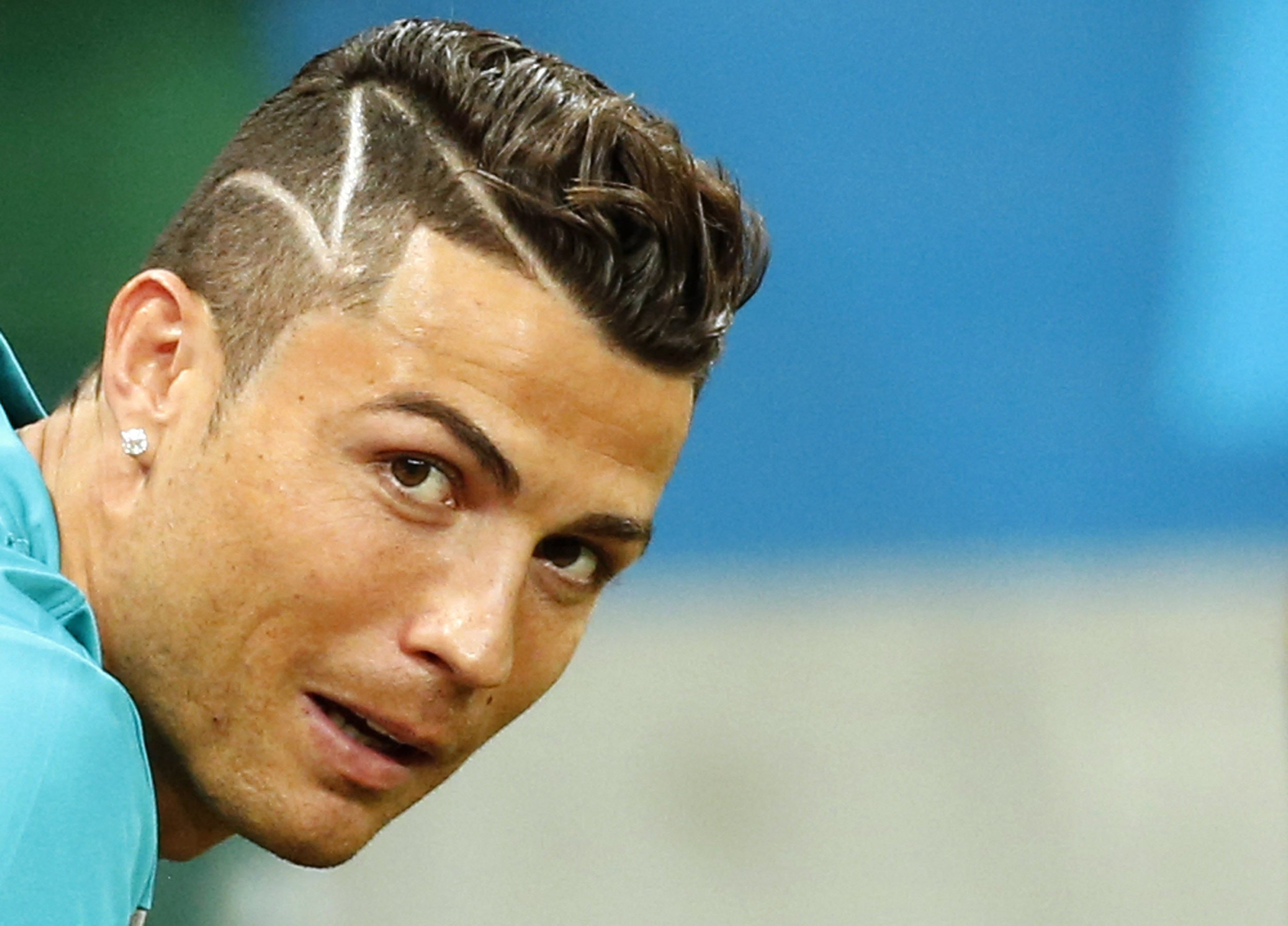 Cristiano Ronaldo Haircut - Men's Hairstyles Today
