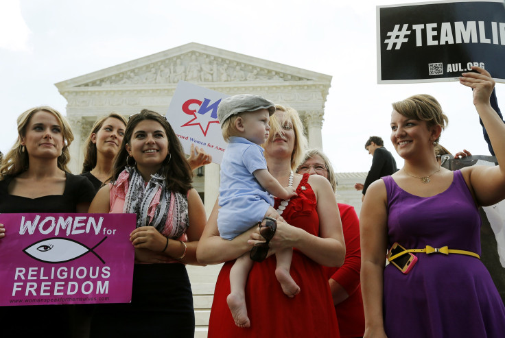 anti-abortion protestors