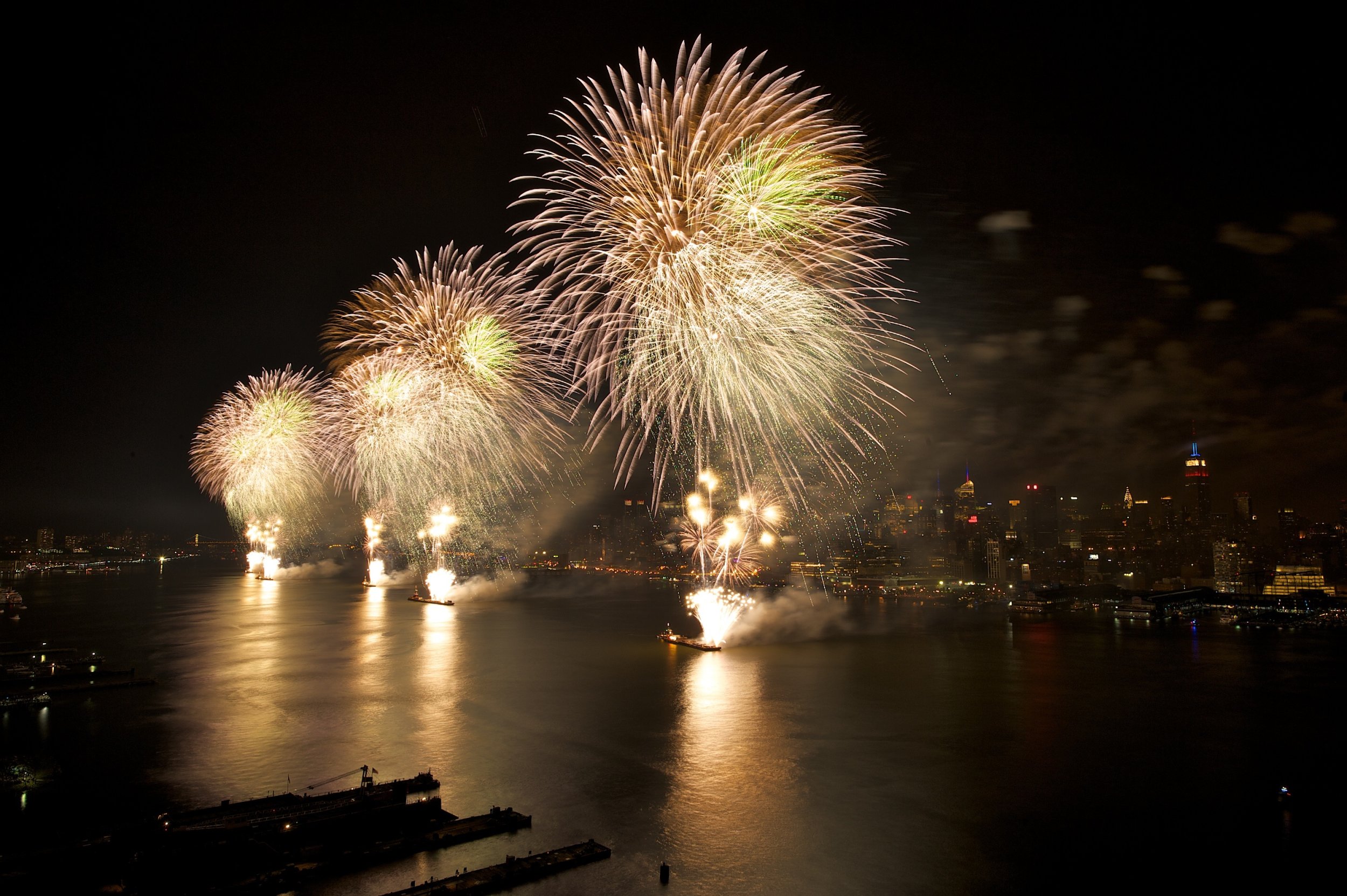 Fourth Of July Fireworks Canceled? Hurricane Arthur Threatens NYC And