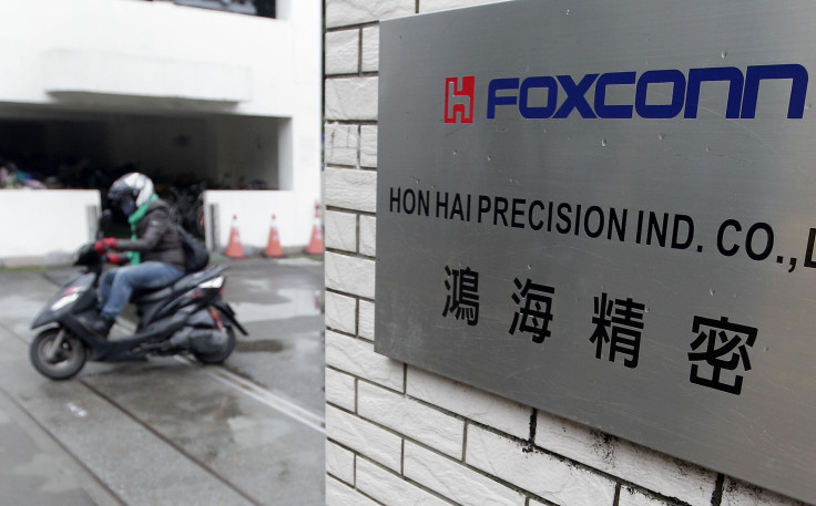 Foxconn Foxbots Apple iPhone 6