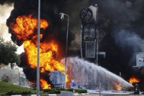 Israeli firefighters extinguish blaze