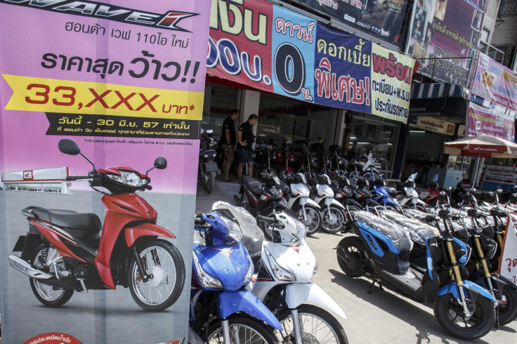 Scooter Showroom_Bangkok_June2014