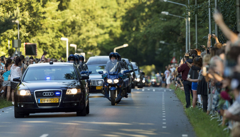 40 hearses travel through the Netherlands 