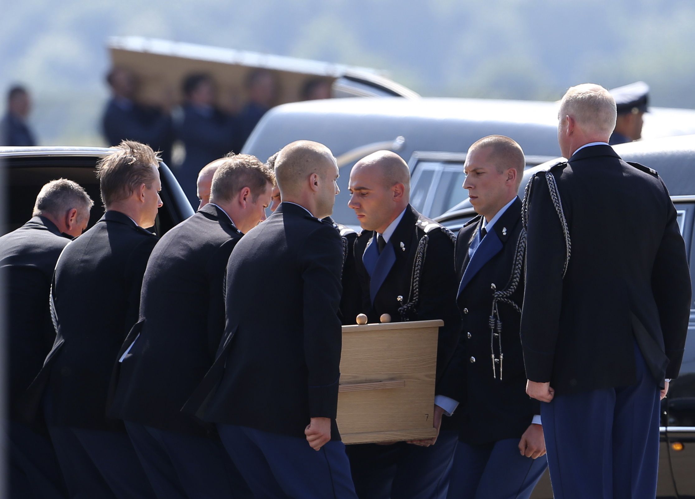 First Bodies Of Mh17 Victims Arrive In The Netherlands Australia Mourns Its Dead With Melbourne