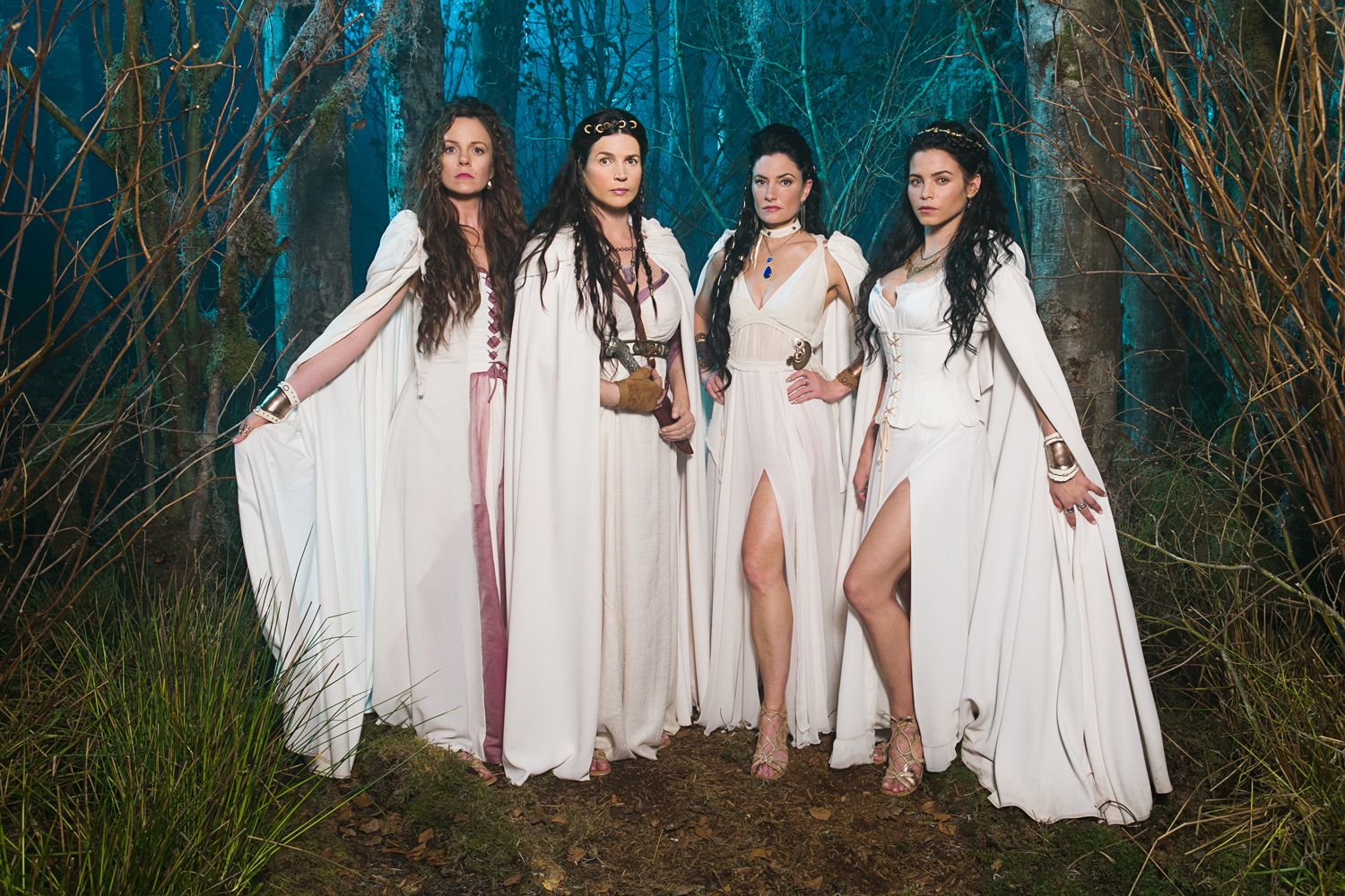 ‘witches Of East End Season 2 Spoilers Comic Con Poster Released 5