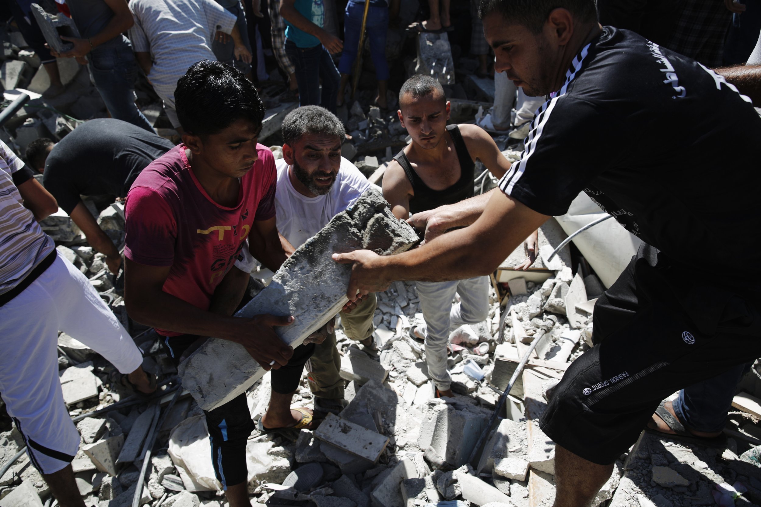 Hamas Israel Cease Fire Falls Apart Yet Again Gaza Civilians Pay The Price