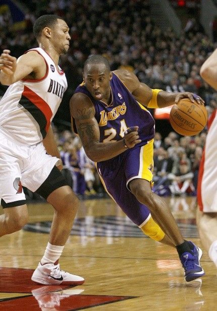 Kobe Bryant scores 37 on the Trail Blazers