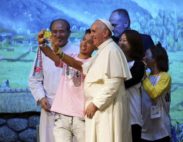 Pope Francis Selfie