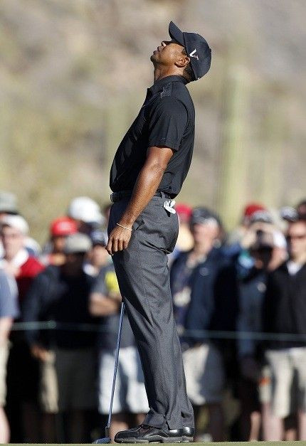 Tiger Woods continues to struggle