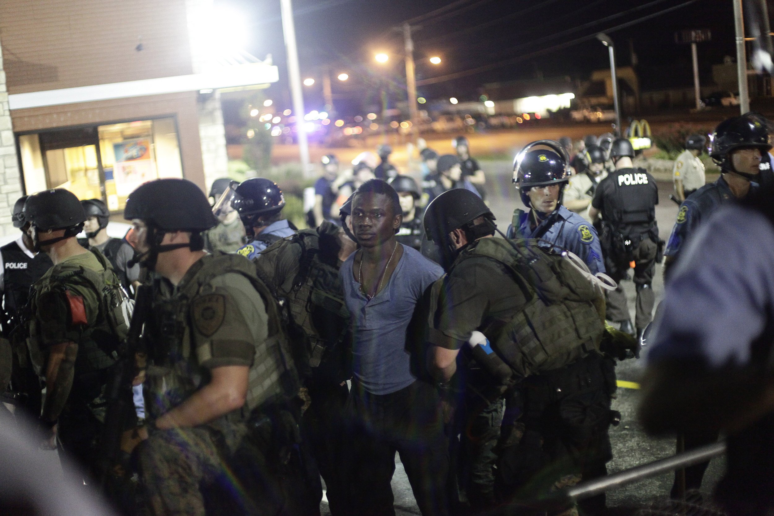 Ferguson Protesters Fling Glass Bottle, Urine At Police As Violence ...