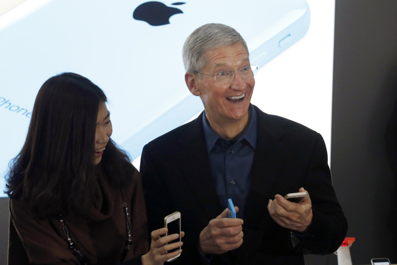 Tim Cook looking at things