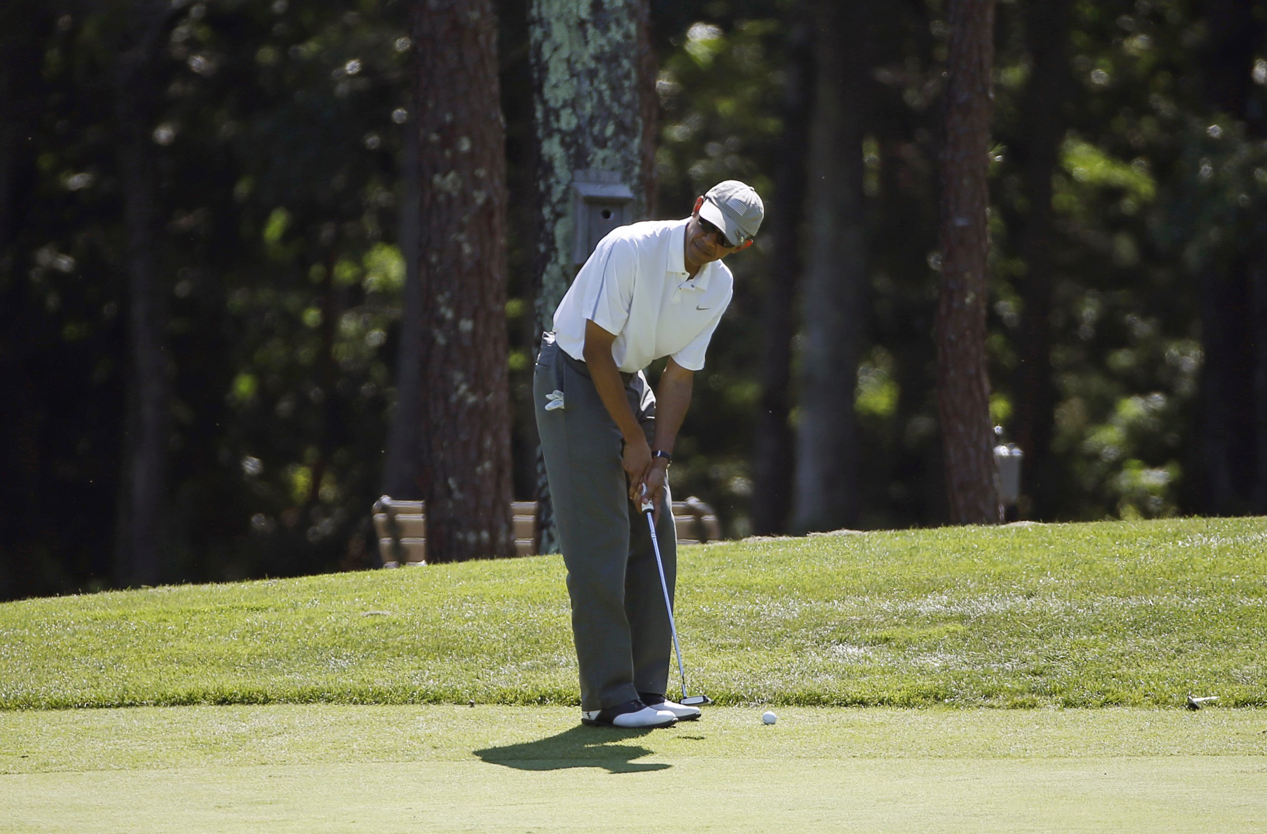 Obama Golfing After James Foley Beheading Statement Is The Presidents