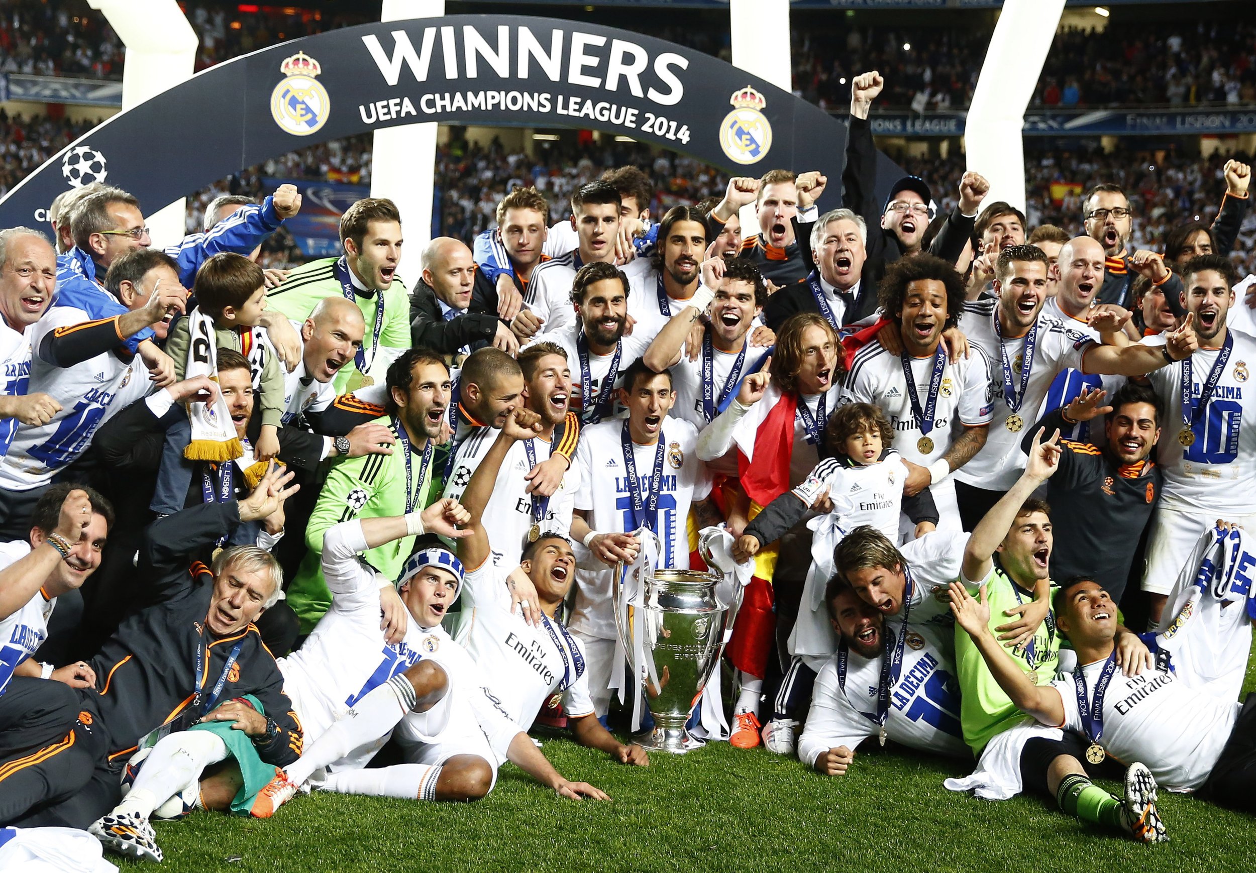 Клуба в 2014 году. Реал Мадрид победитель Лиги чемпионов. Реал Мадрид победитель ЛЧ 2014. Реал Мадрид чемпион Лиги чемпионов. Реал Мадрид победитель ЛЧ 2016.