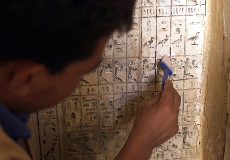 egypt-carving-1