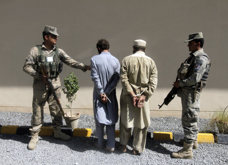 Afghan Police Detain Suspected Taliban Fighters