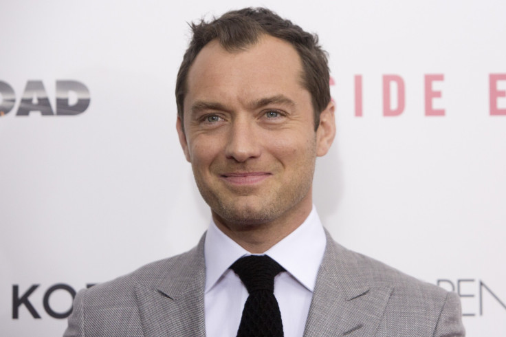 jude law expecting baby