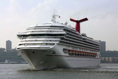 1024px-Carnival_Victory2