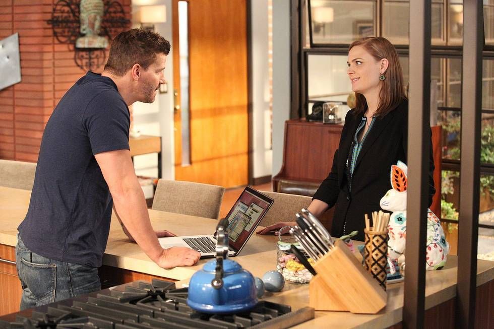 ‘bones’ Season 10 Spoilers New Scoop On The Alfred Hitchcock Inspired 200th Episode Ibtimes