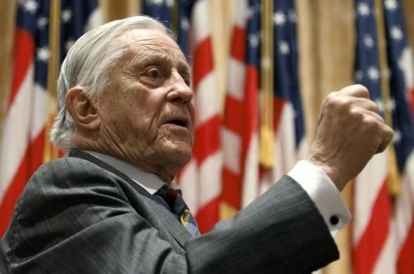 Ben Bradlee Former Washington Post Editor Dies At 93 Ibtimes