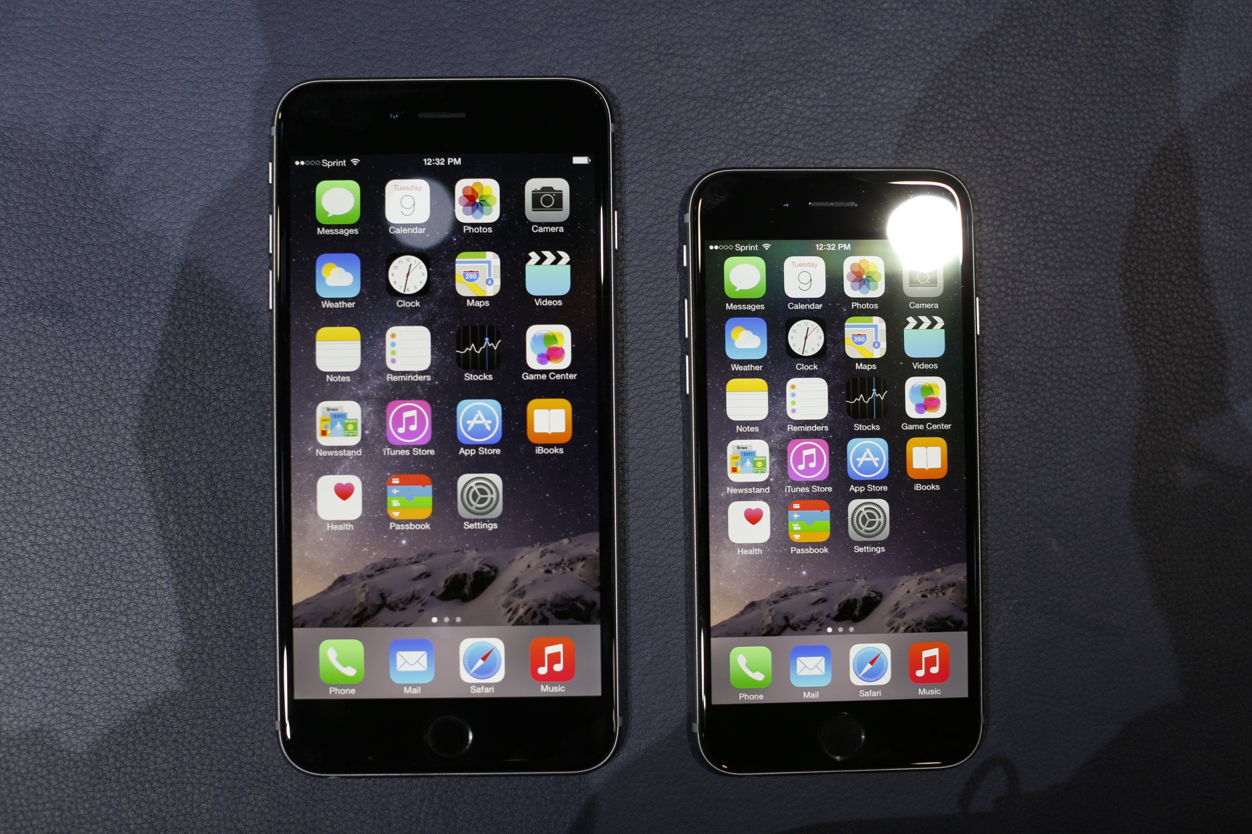 6 плюс есть. Iphone 6 IOS 8. Iphone 6 Plus IOS. IOS 8 на iphone 6 Plus. Iphone 2014 года.