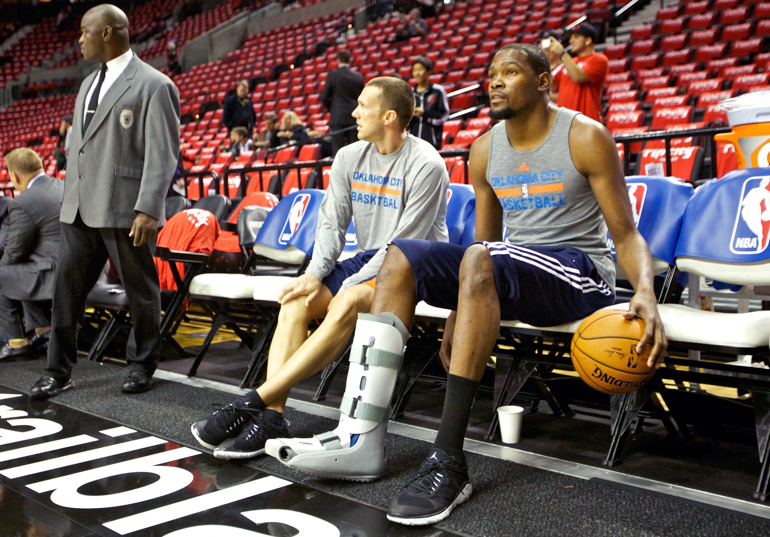 Thunder prepare to play without MVP Kevin Durant