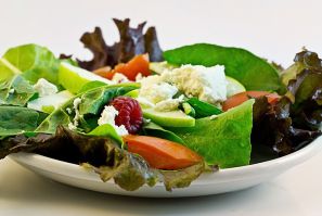 salad-374173_1280