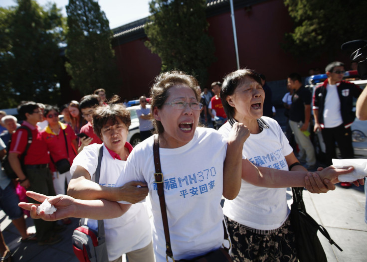 families of MH370 passengers