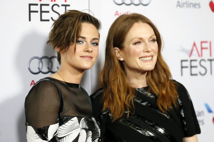 Kristen Stewart and Julianne Moore