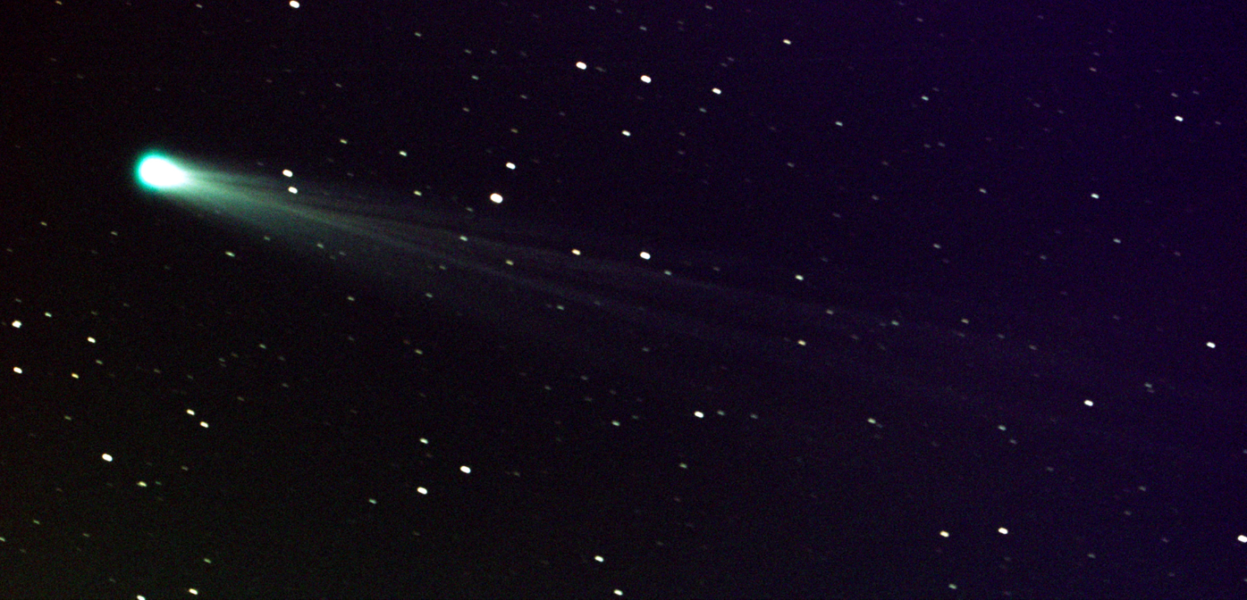 Комета 2024 ближайшая. Долгопериодические кометы. Короткопериодические и долгопериодические кометы. Долгопериодические звезды примеры. Лекция долгопериодические кометы д Вибе.