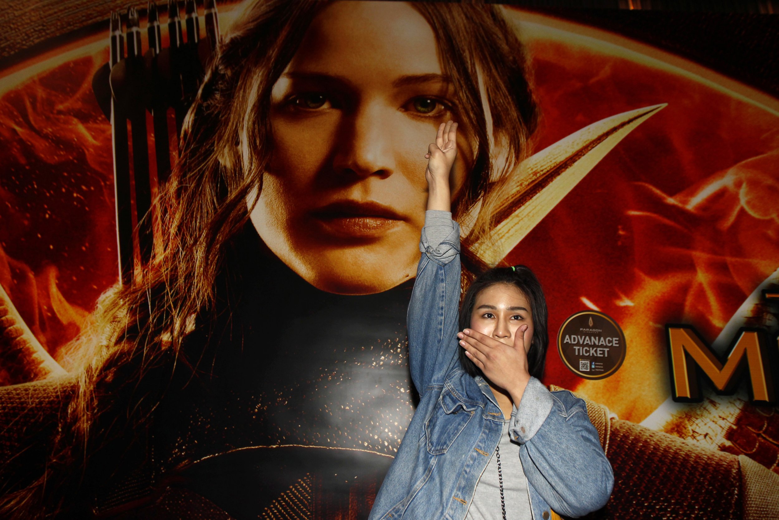 the-hunger-games-mockingjay-release-6-times-revolution-inspired-pop