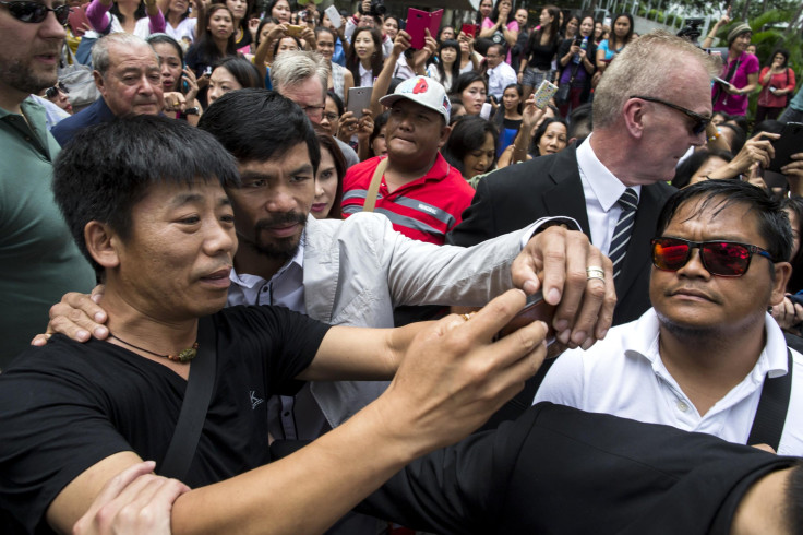 Pacquiao selfie