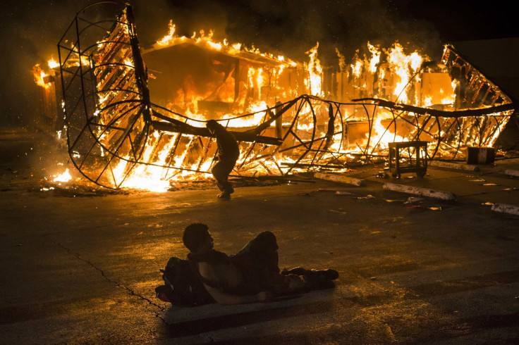 Ferguson protests_fire