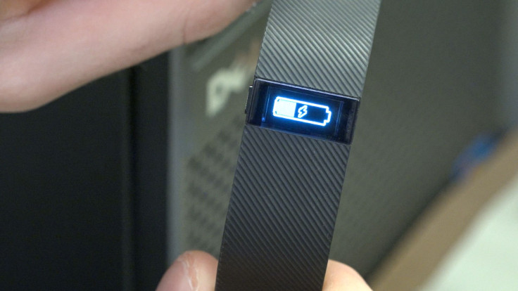 Fitbit Charge charging