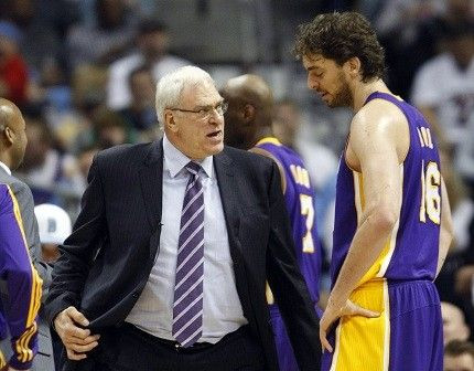 Pau Gasol grabbed 17 rebounds against Minnesota