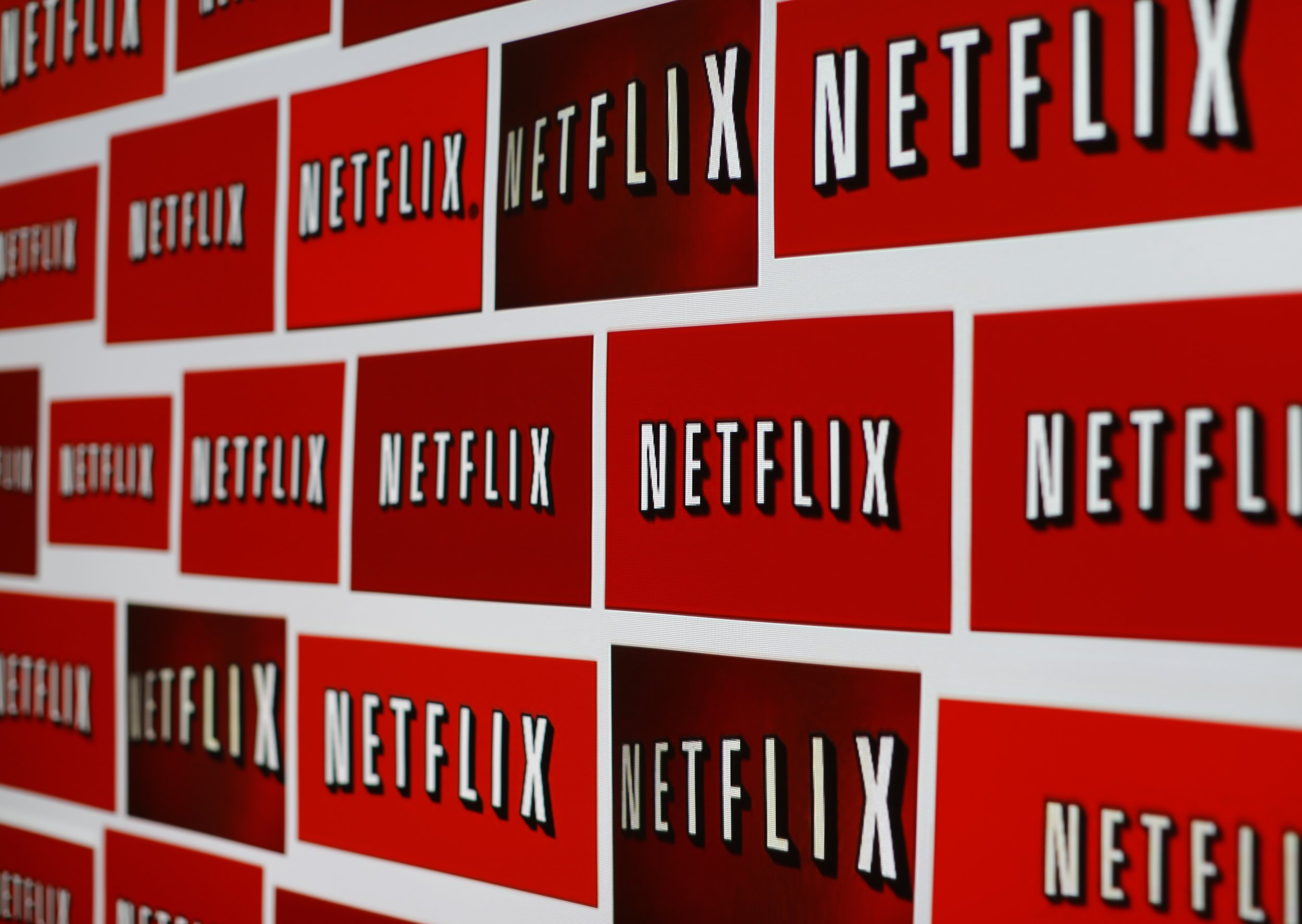 Netflix Movies Disappearing 2015 Over 60 Movies And TV Shows Expiring