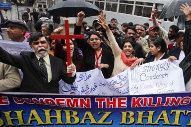 Christians shout slogans to protest against the killing of Pakistani Minister for Minorities Shahbaz Bhatti during a demonstration in Lahore, March 2, 2011