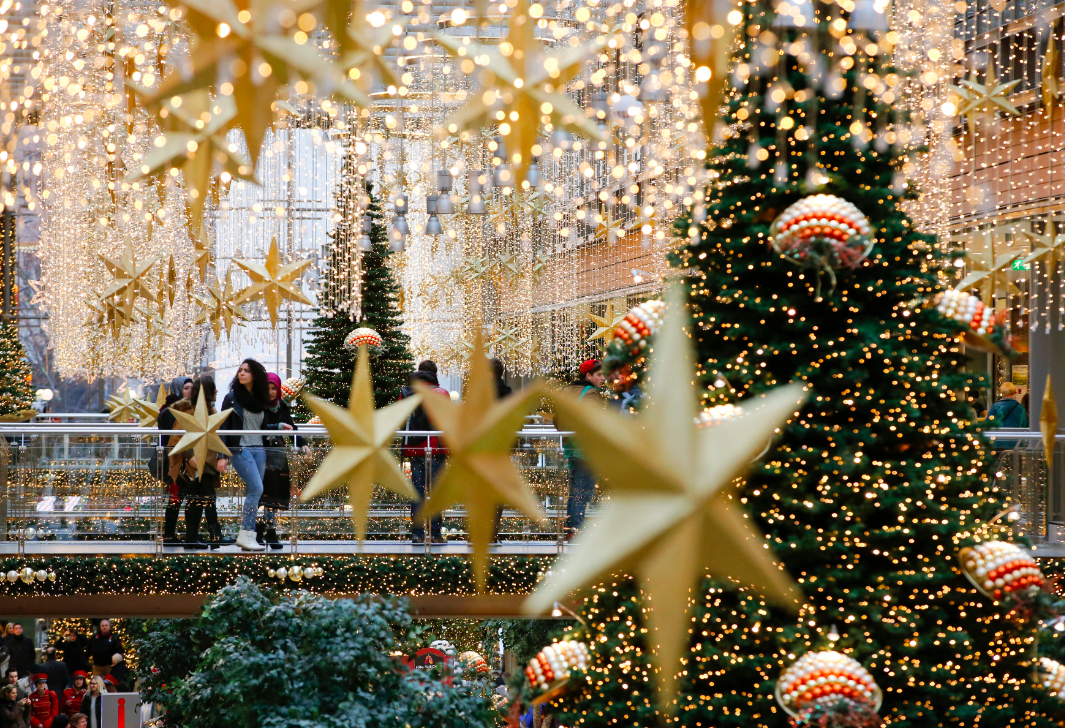 Stores Open On Christmas Eve, Christmas Day 2014 For Last-Minute ...