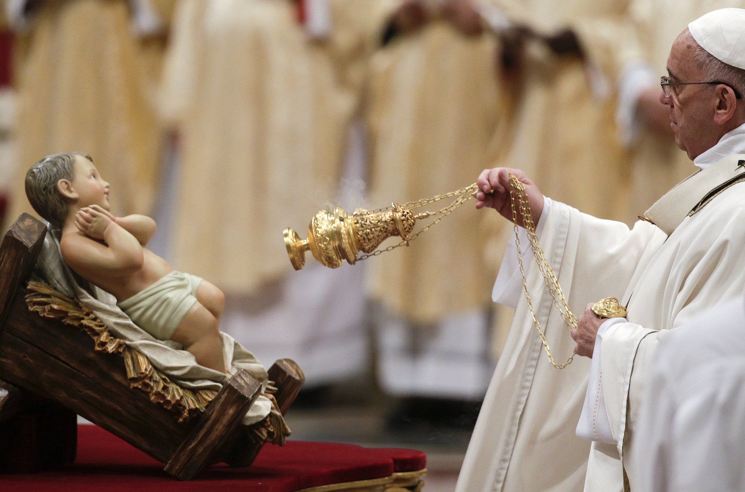 Pope Francis Calls Iraqi Refugees On Christmas Eve 2014; Urges