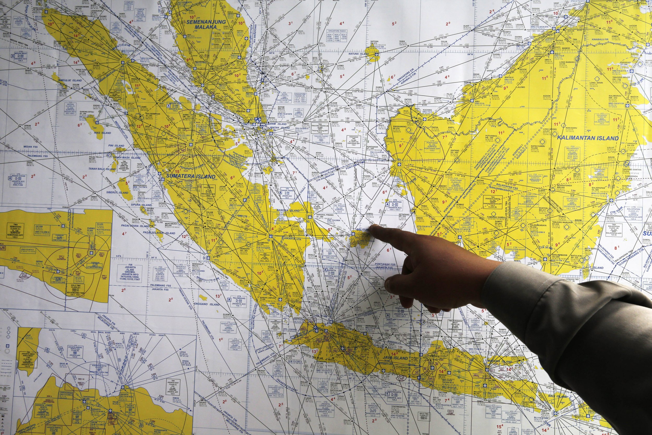 No AirAsia Flight QZ8501 Didn t Disappear Because Of The Metric System