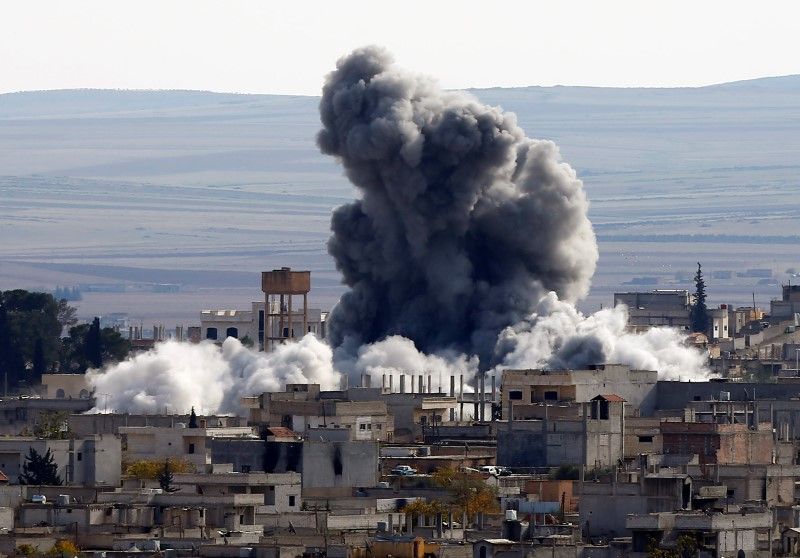 U.S.-Led Air Strikes Focus On Kobani, Syria: U.S. Military | IBTimes