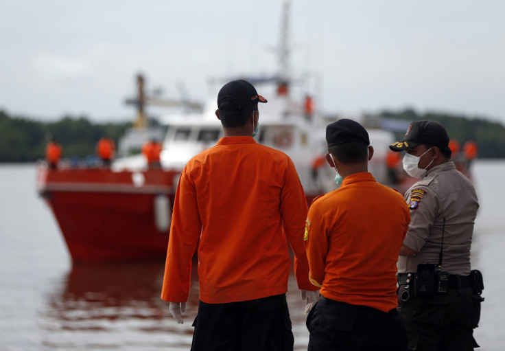 AirAsia rescue team members