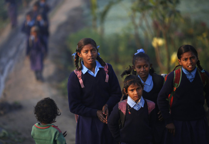 schoolgirls in India