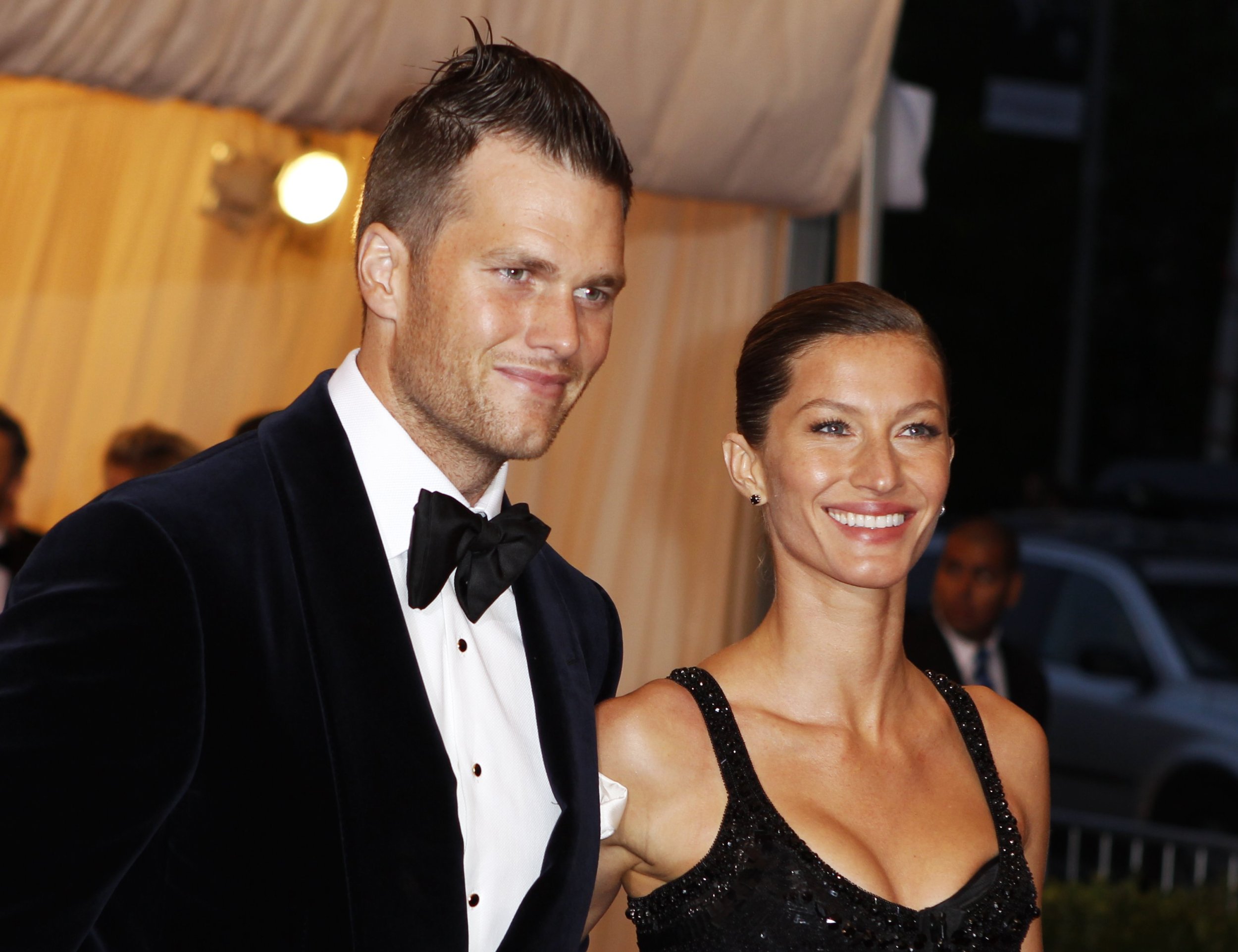 Gisele Bündchen, Tom Brady Are Remaining United for Kids Amid