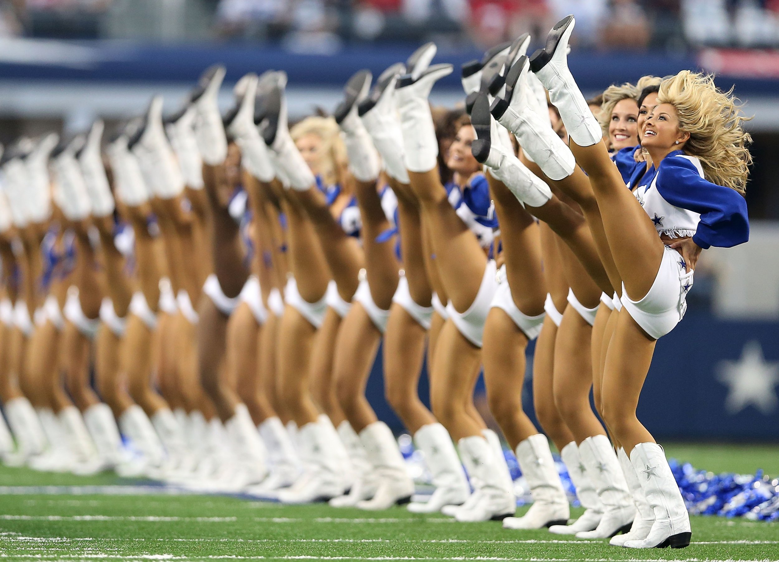 Fueling up for game day with - Dallas Cowboys Cheerleaders