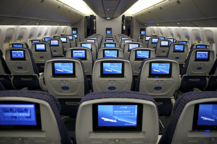 United-Economy-Plus2