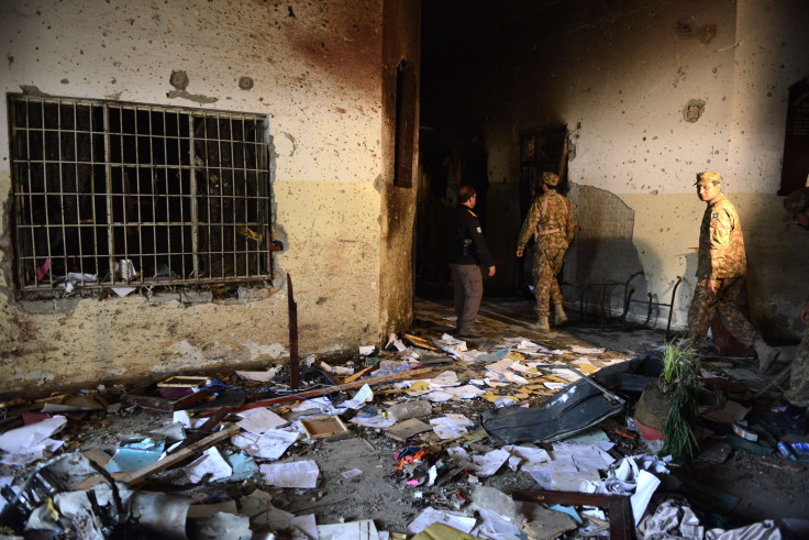 Afghans flee Pakistan over School attack backlash